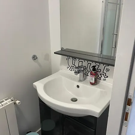 ღ Ourasi • Termes, Centre-ville & Parking Apartamento